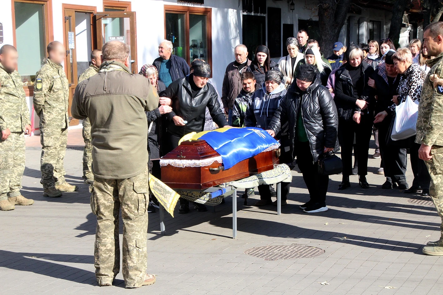 У Ніжині попрощалися із Захисником України Валерієм Бойком