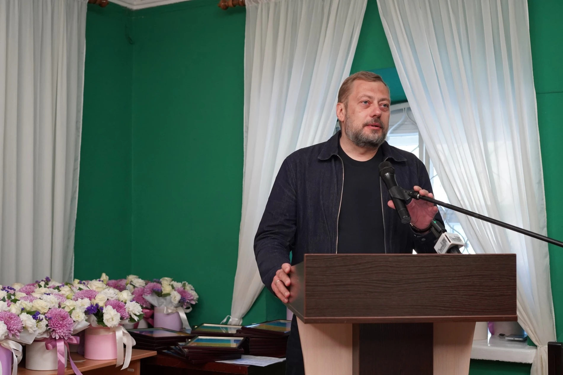 Відзначили лауреатів обласних премій імені Софії Русової та Георгія Вороного. Серед них - ніжинці