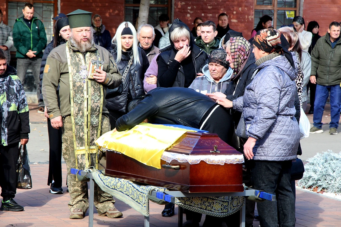 У Ніжині попрощалися із Захисником України Валерієм Бойком