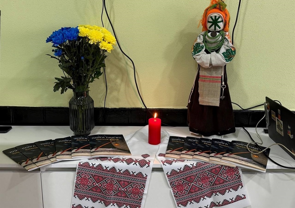 У ВЕТЕРАНСЬКОМУ ПРОСТОРІ «НЕЗЛАМНІ» ПИШУТЬ ІСТОРІЇ ЗАГИБЛИХ ГЕРОЇВ, РОЗКАЗАНІ ЇХНІМИ РІДНИМИ