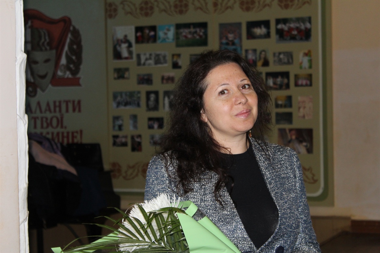 Зола Кондур, віце-президенту фонду «Чіріклі»