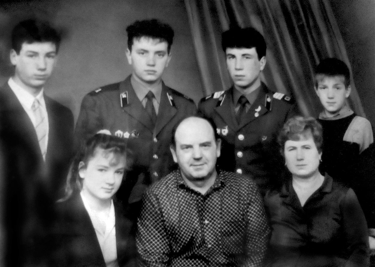 Родина Киричок разом. Фото із сімейного архіву