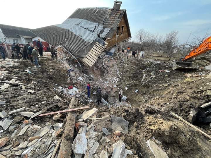 Після прильоту Смерчу / Фото надане героями публікації