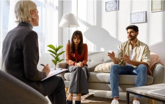 https://www.newleaf.com.ua/ru/services/semejnyj-psiholog/