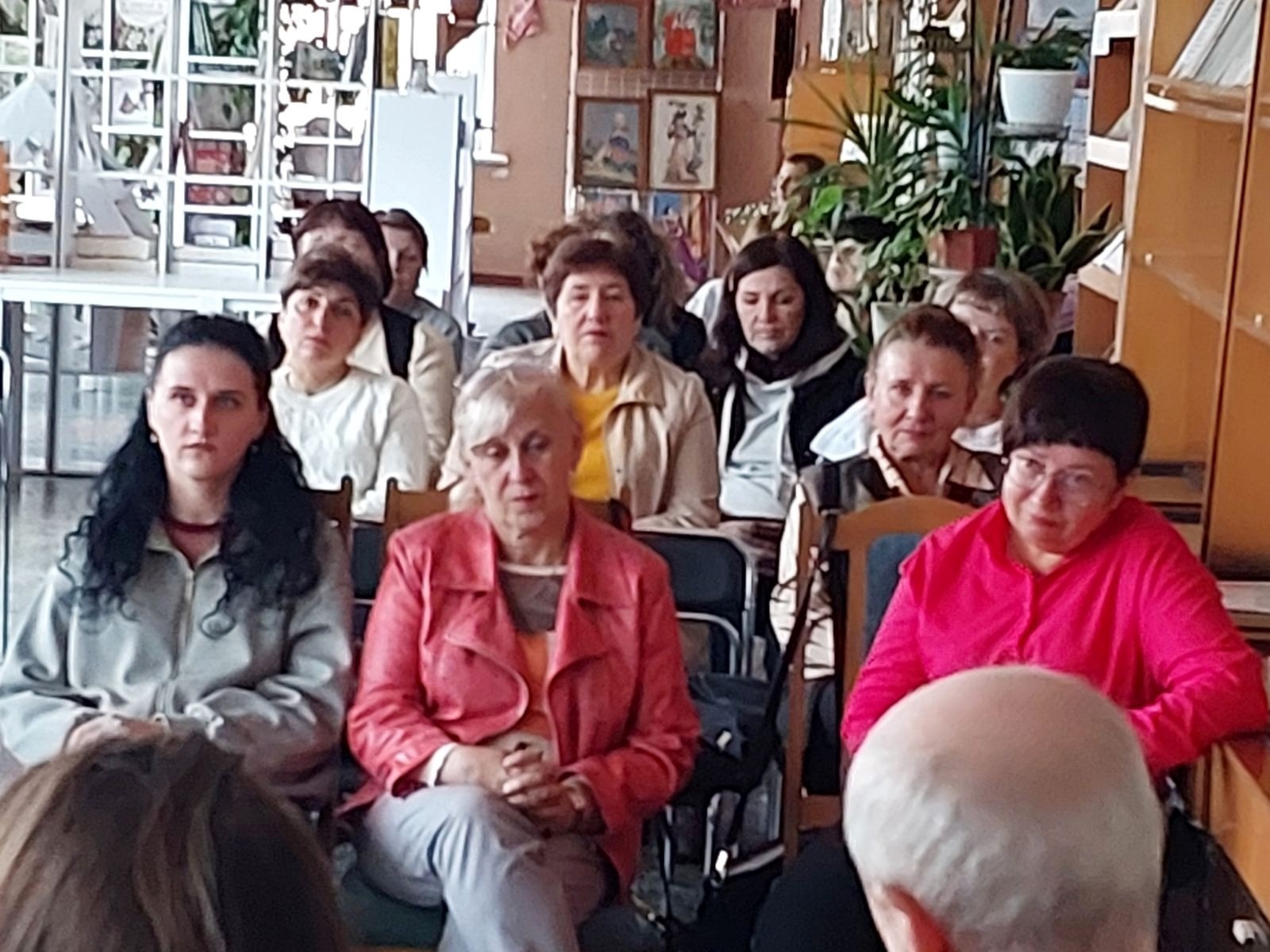 У бібліотеці Ніжина спілкуватись з яскравими і непересічними представниками української інтелігенції