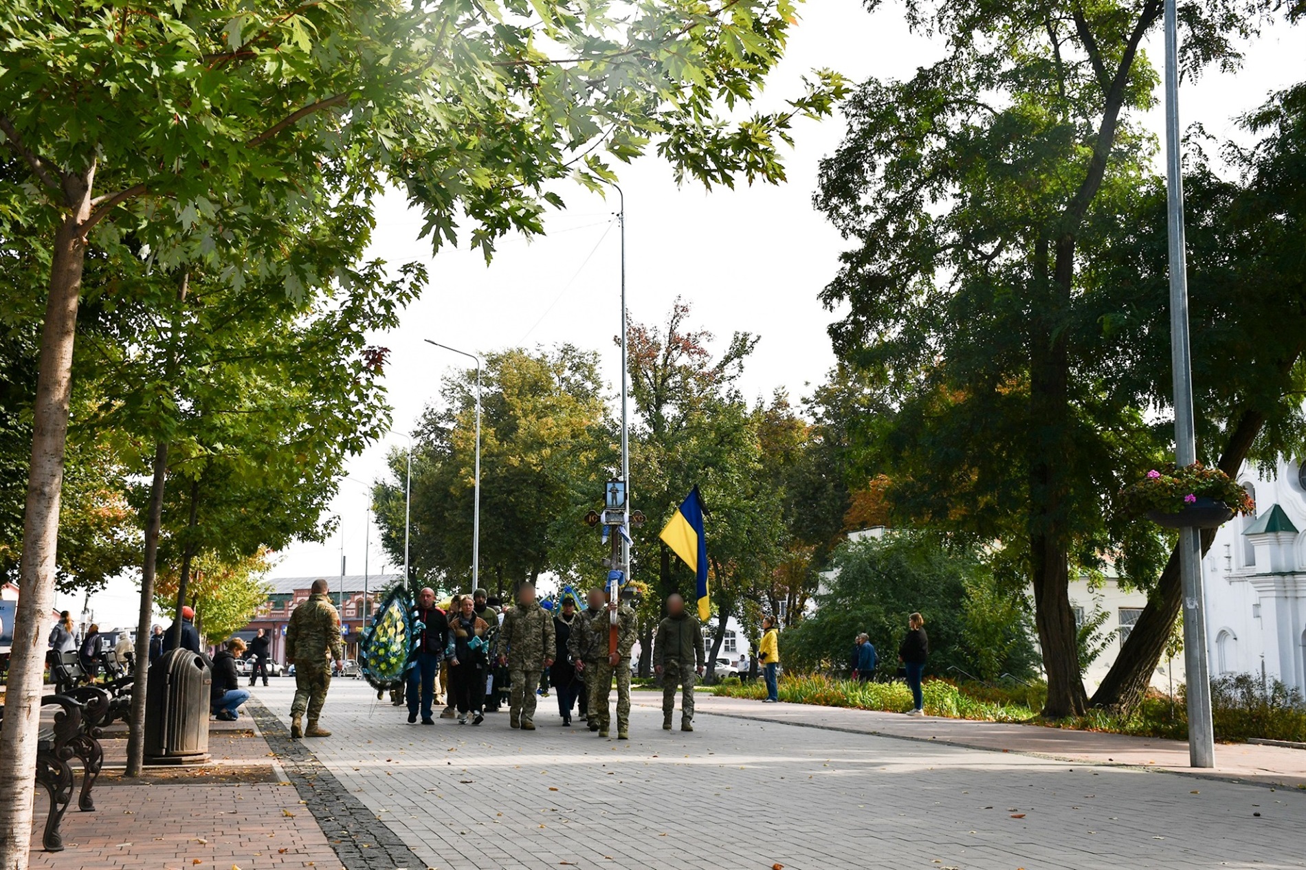 Ніжинській громаді провели в останню путь загиблого воїна Володимира Борща