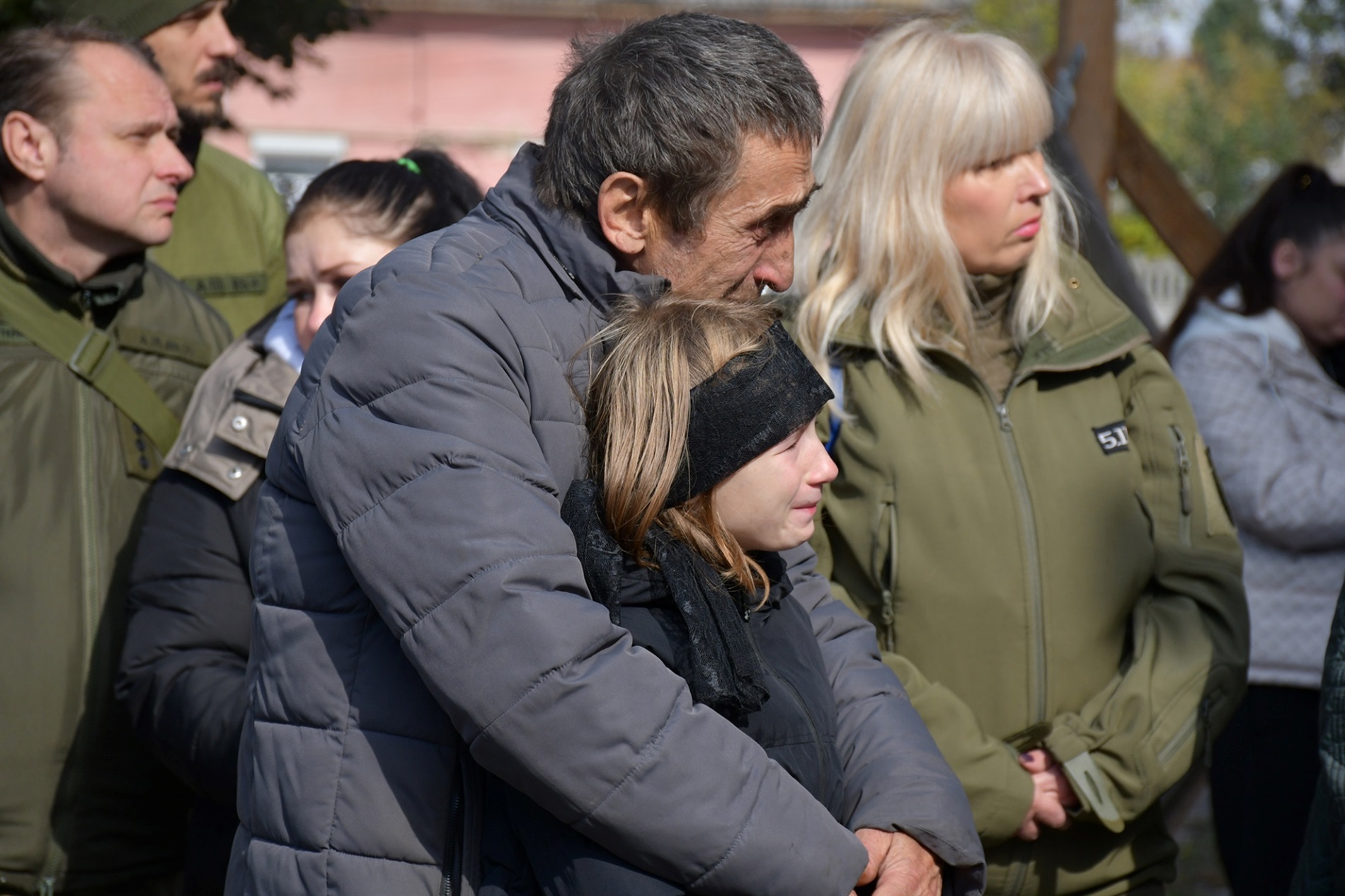 Ніжинській громаді провели в останню путь загиблого воїна Володимира Борща