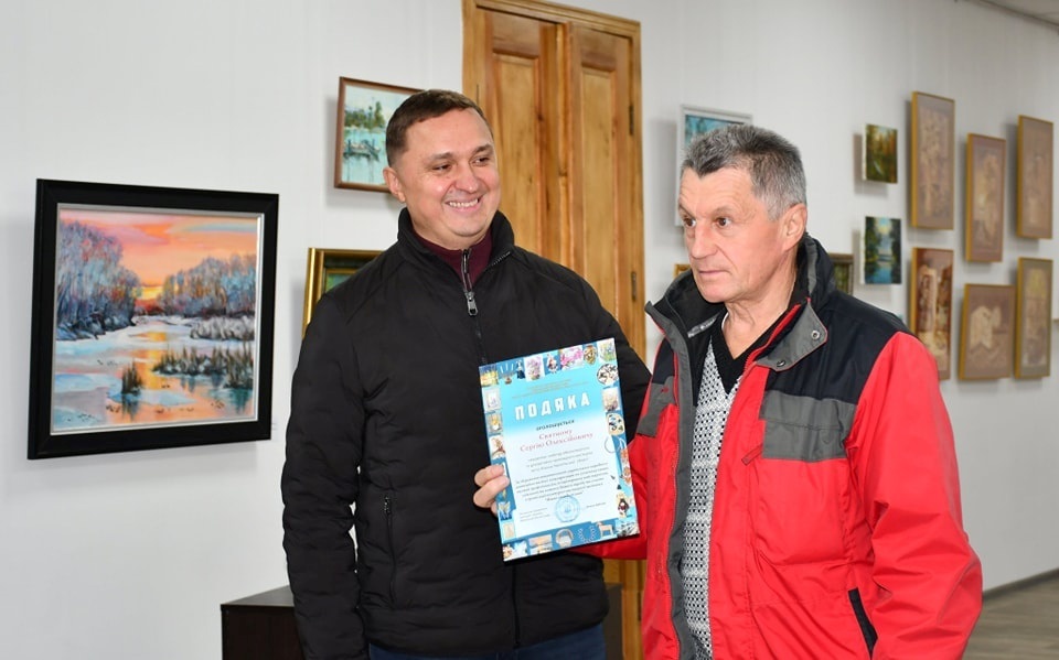 Зустрілися учасники виставки «Ніжин завжди різний». Їх нагородили