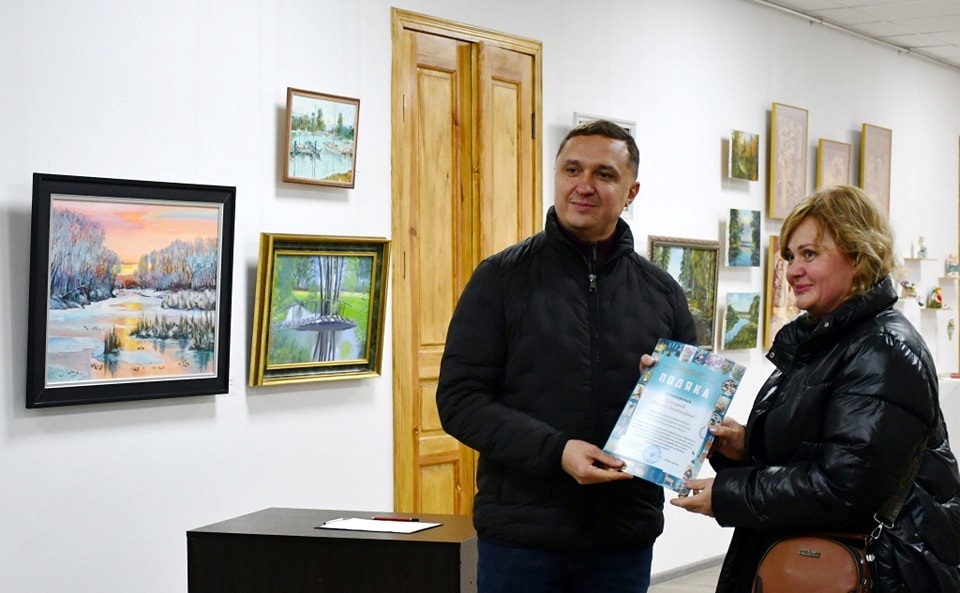 Зустрілися учасники виставки «Ніжин завжди різний». Їх нагородили
