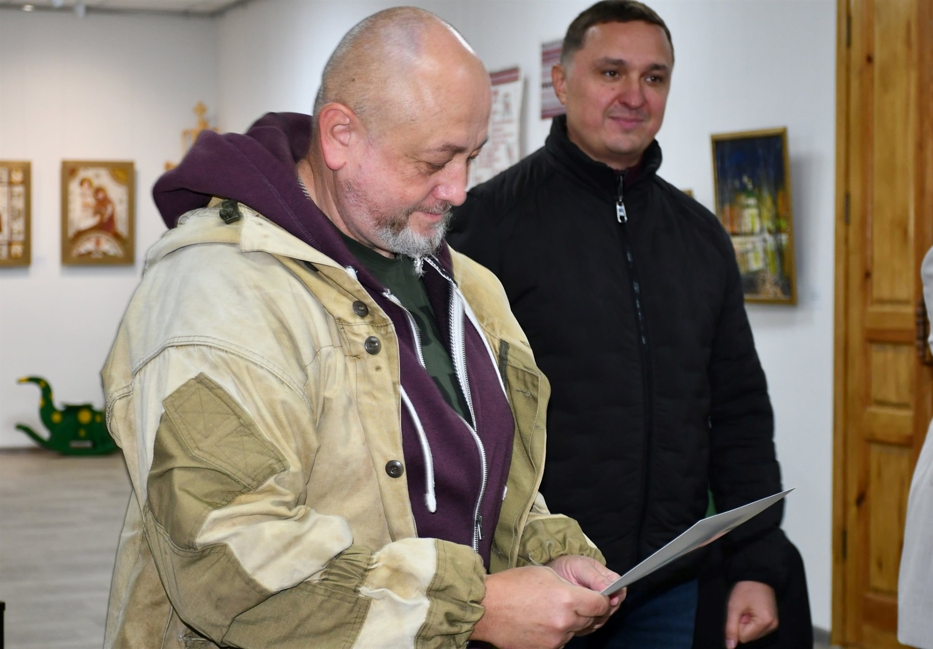 Зустрілися учасники виставки «Ніжин завжди різний». Їх нагородили