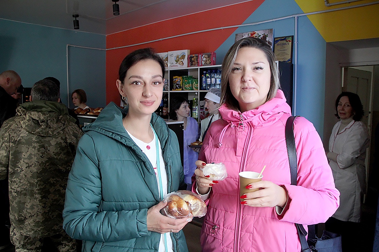 Краплина кави в морі турбот...