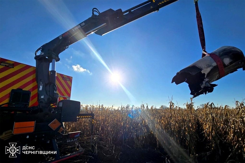 На Ніжинщині в кукурудзяному полі знайшли частину ракети «Іскандер»