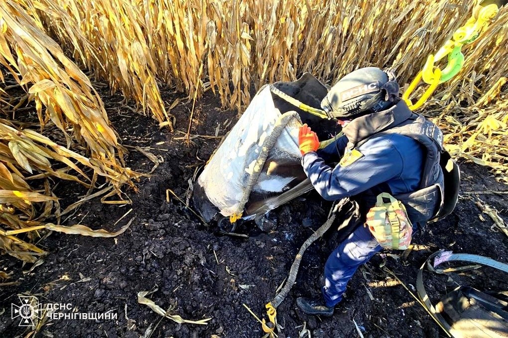 На Ніжинщині в кукурудзяному полі знайшли частину ракети «Іскандер»
