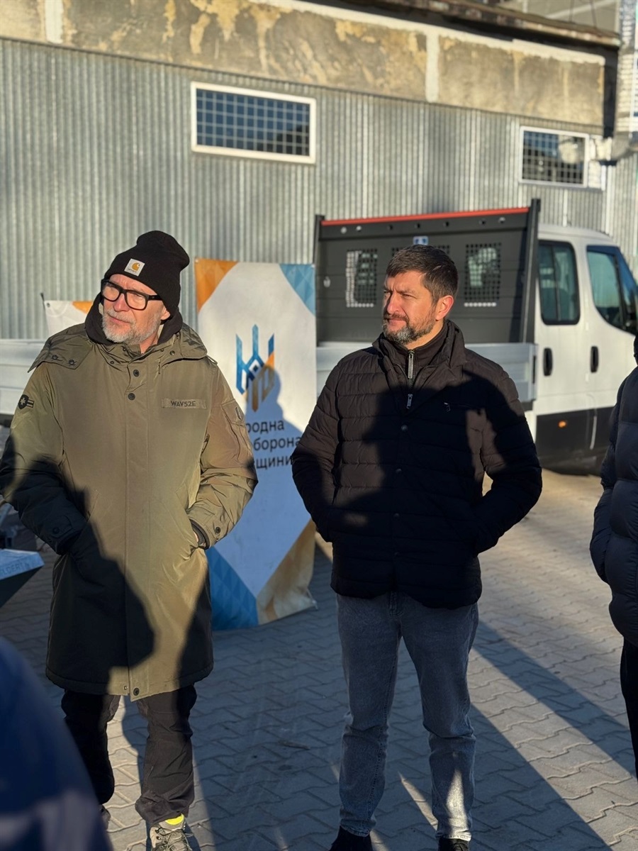 Вольфсбург, німецьке місто-побратим Ніжина, передав нашій громаді нові транспортні засоби