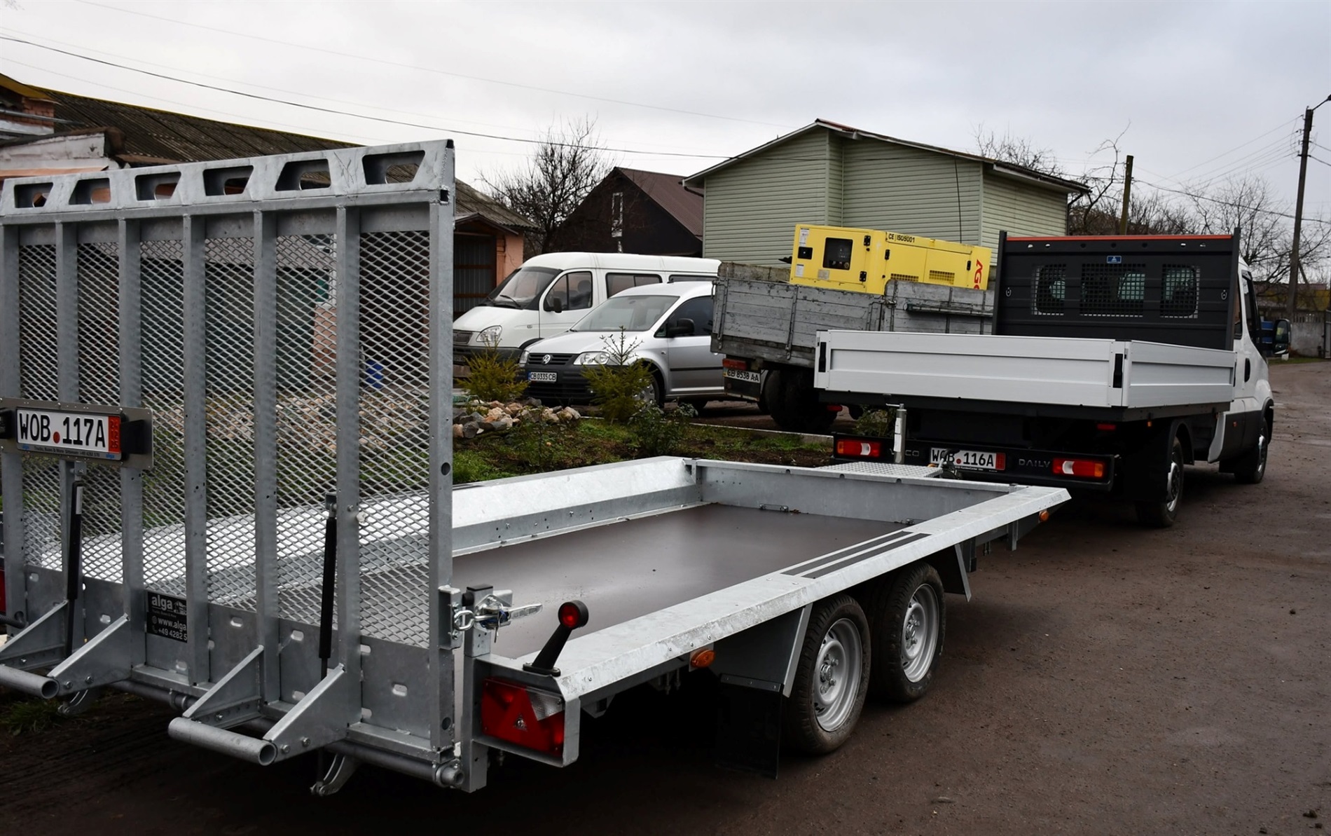 Вольфсбург, німецьке місто-побратим Ніжина, передав нашій громаді нові транспортні засоби