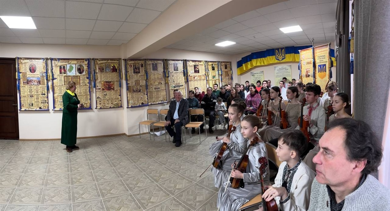 «ЩЕДРИК» ЄДНАЄ СЕРЦЯ: КУЛЬТУРНИЙ ДІАЛОГ ПОКОЛІНЬ