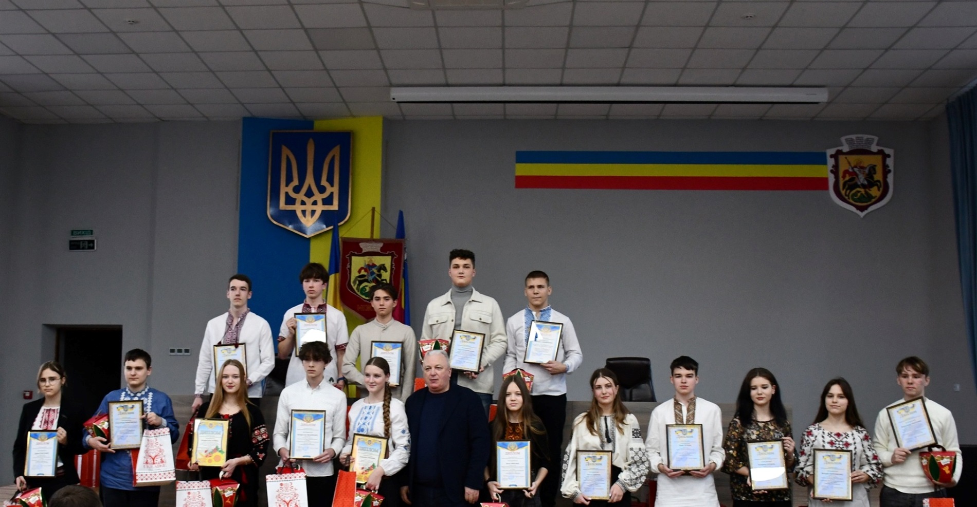 У Ніжині відзначили обдаровану молодь