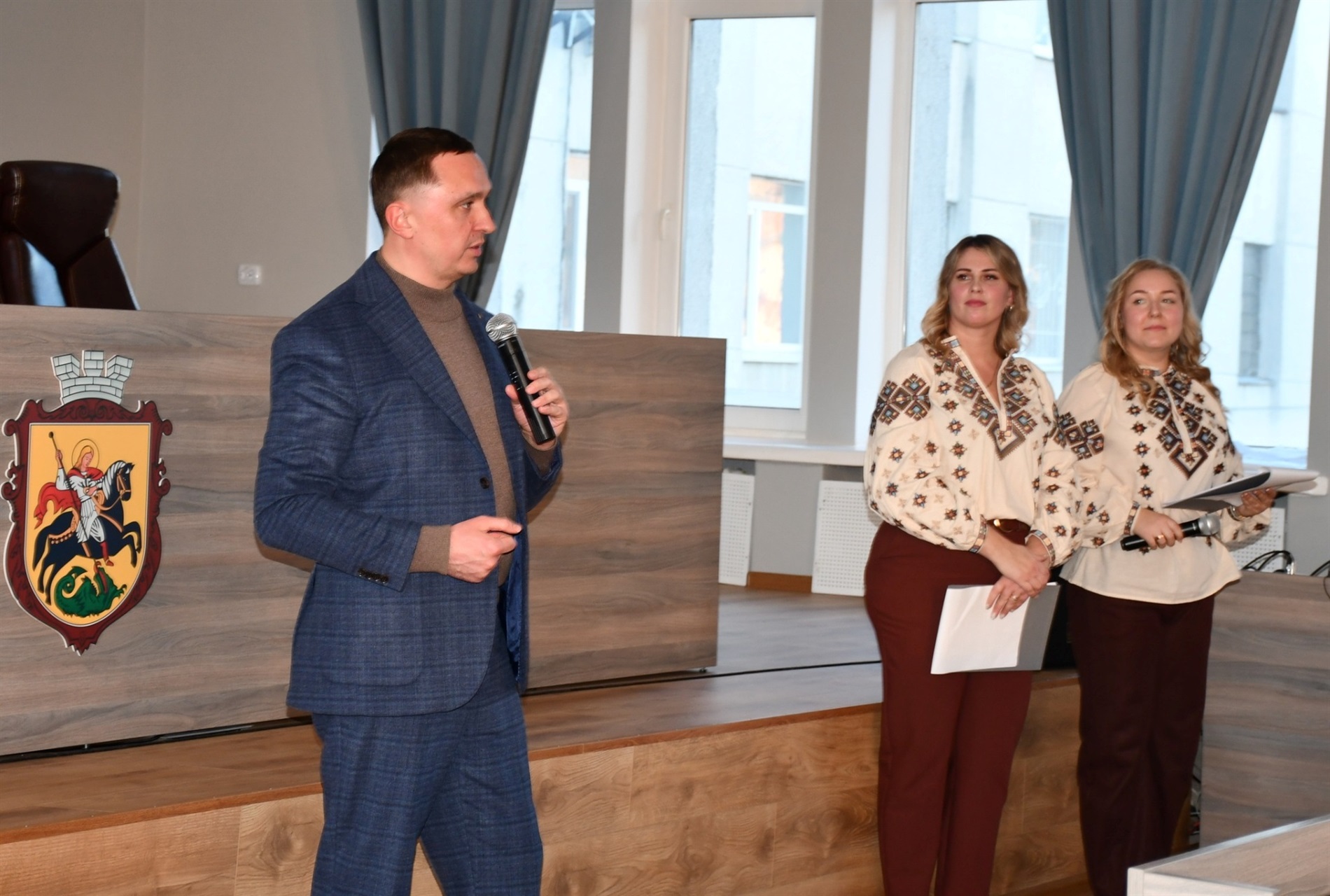 У Ніжині відзначили обдаровану молодь