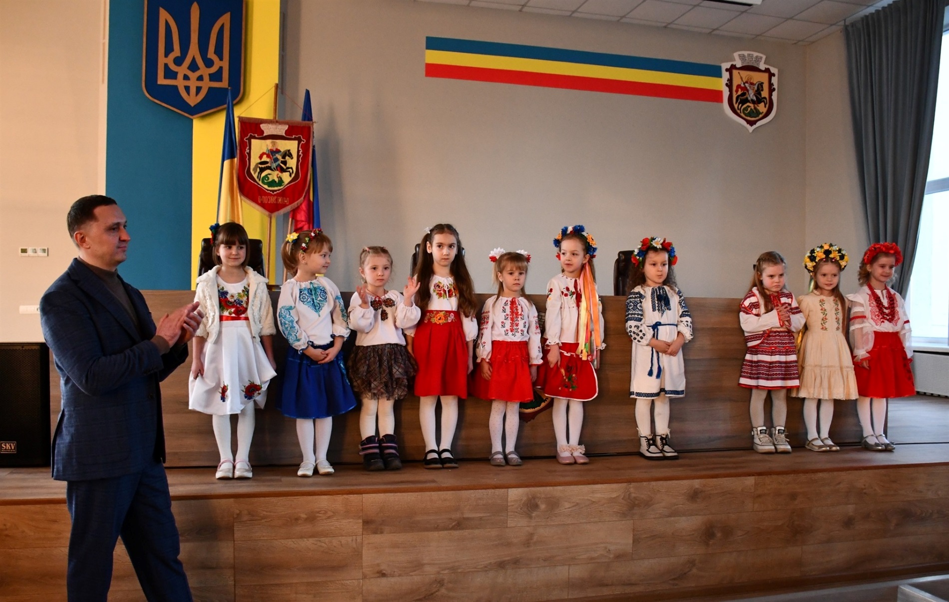 У Ніжині відзначили обдаровану молодь