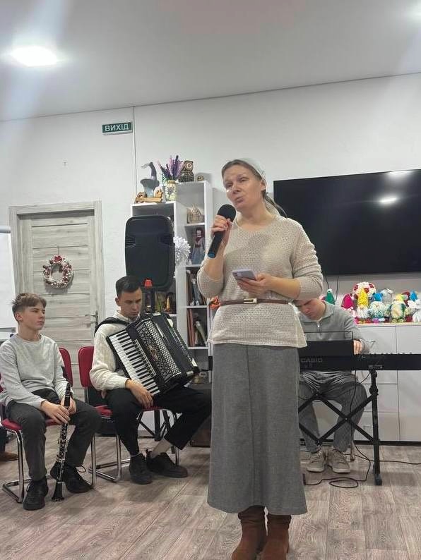 У територіальному центрі соціального обслуговування відбувся особливий різдвяний захід