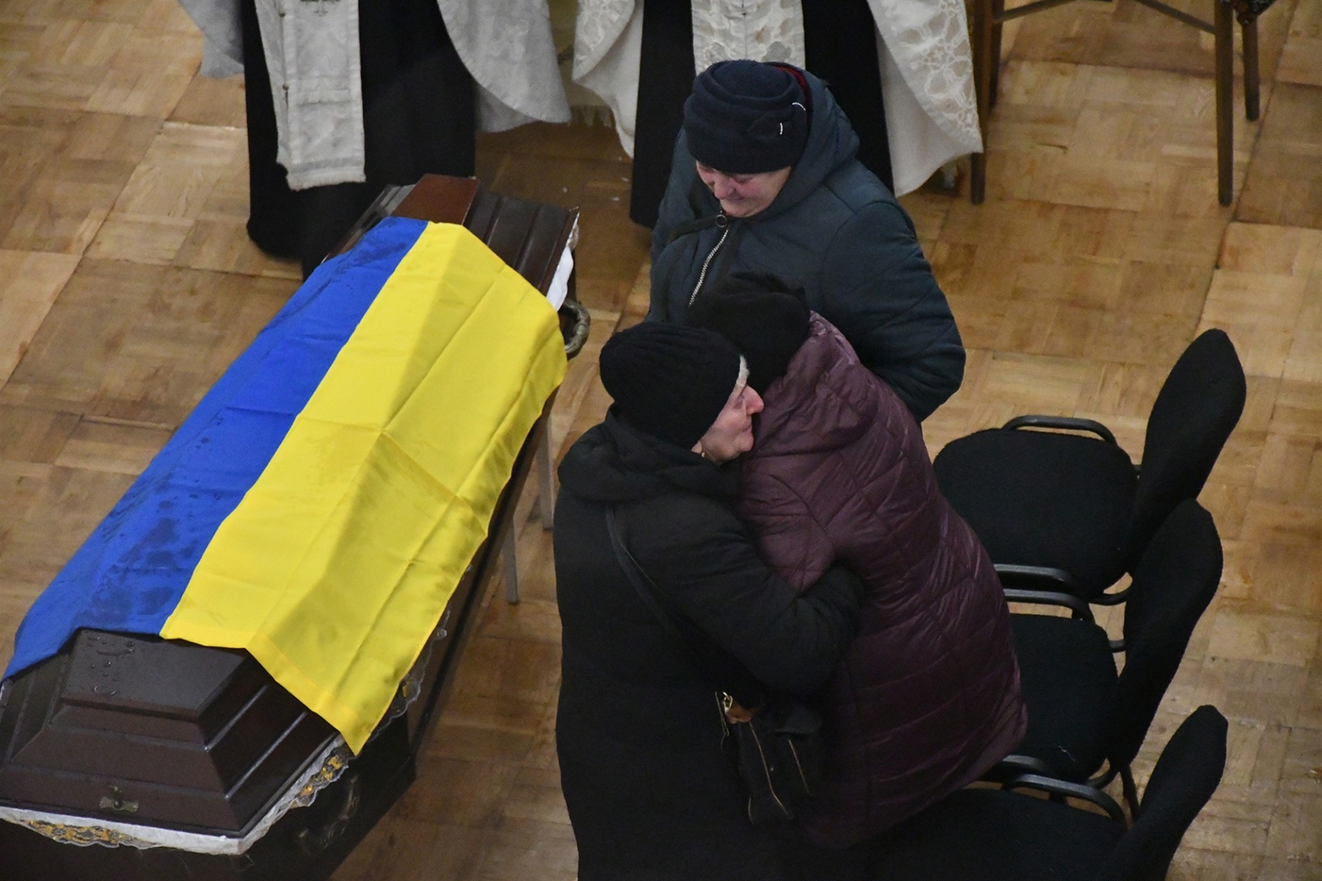 У Ніжині провели в останню путь загиблого воїна Івана Торбу