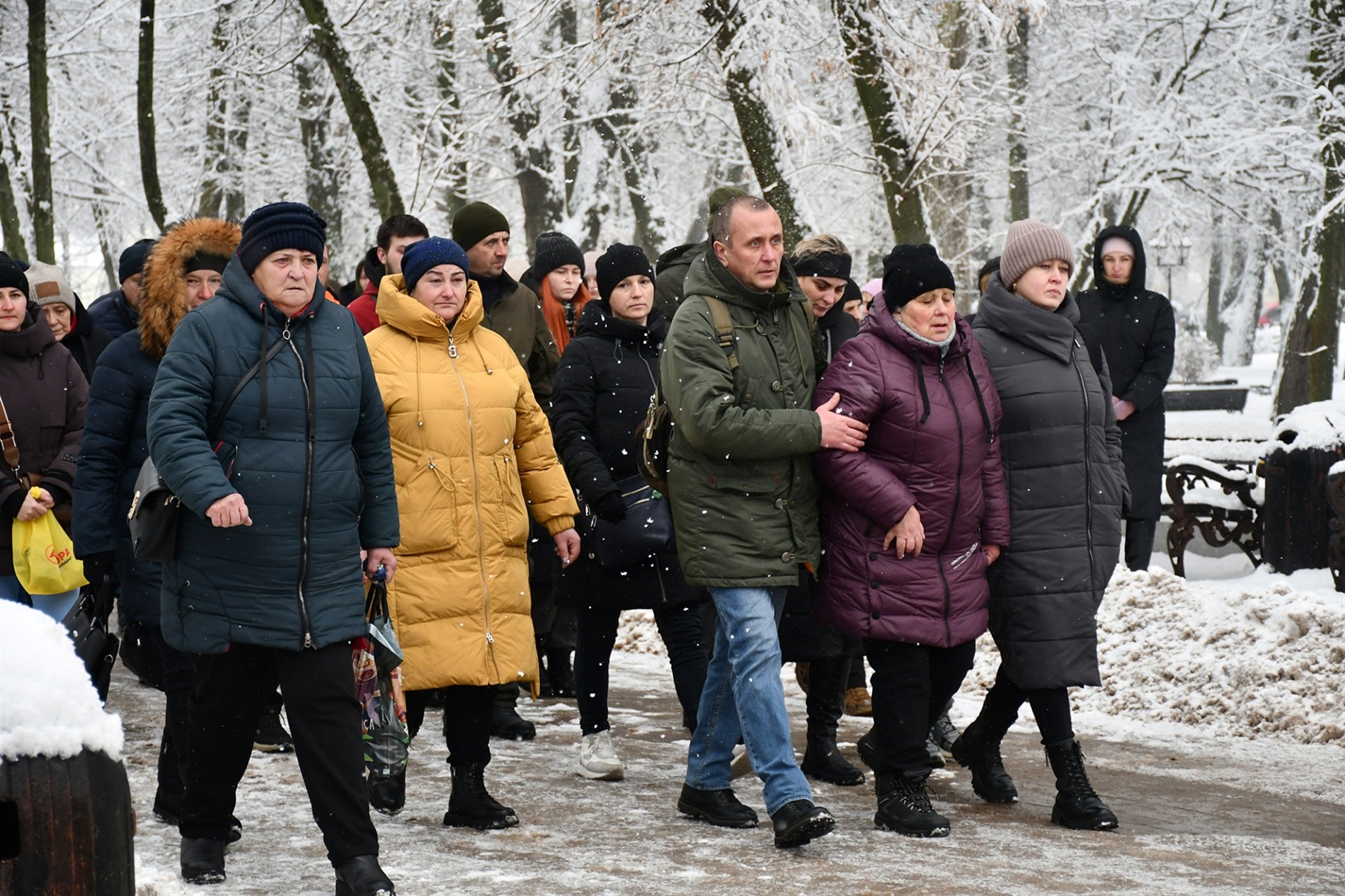 У Ніжині провели в останню путь загиблого воїна Івана Торбу
