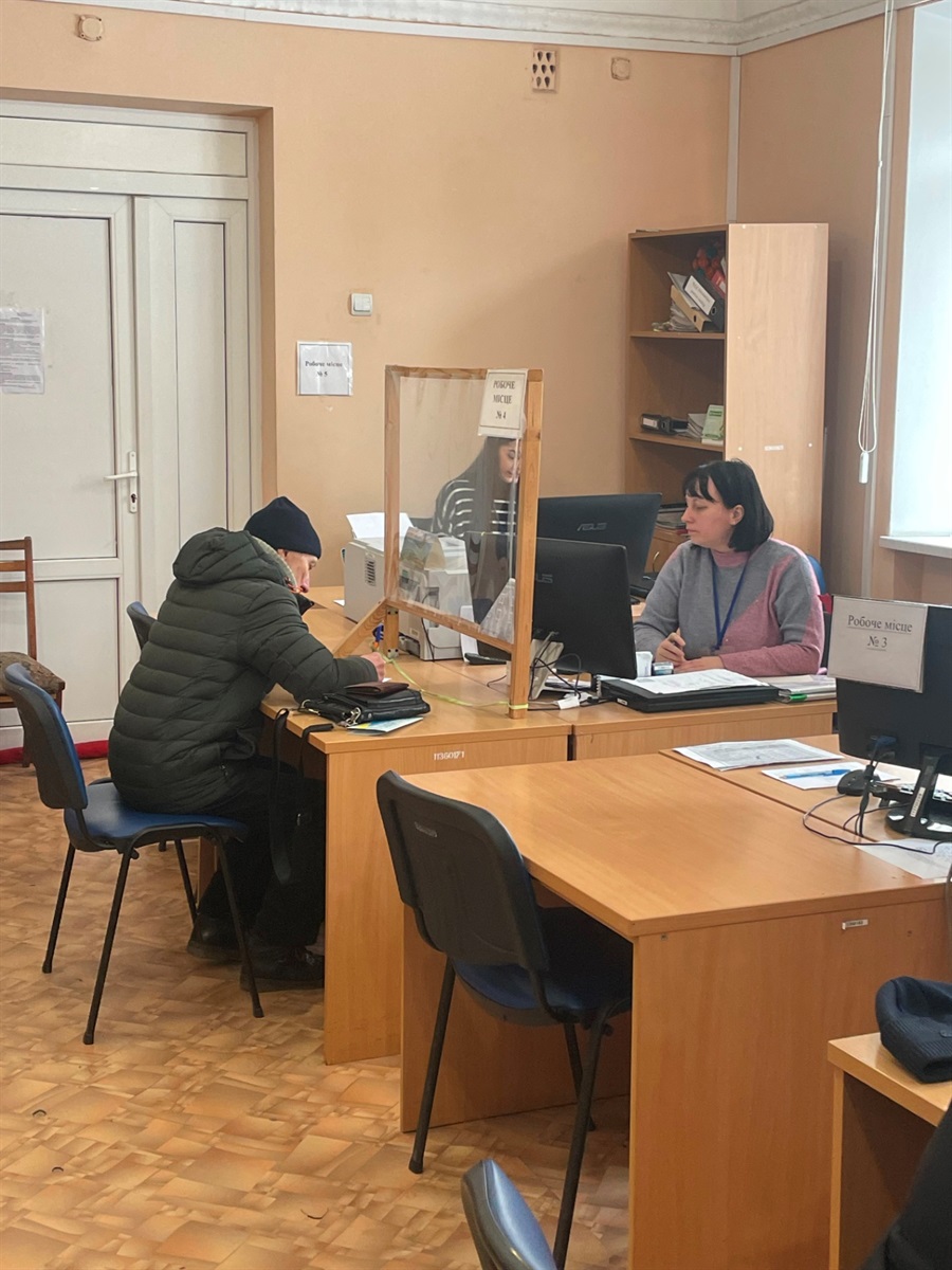 Тридцять років, сповнених турботи, віри й надії - тисячі доль, зігрітих увагою та щирістю