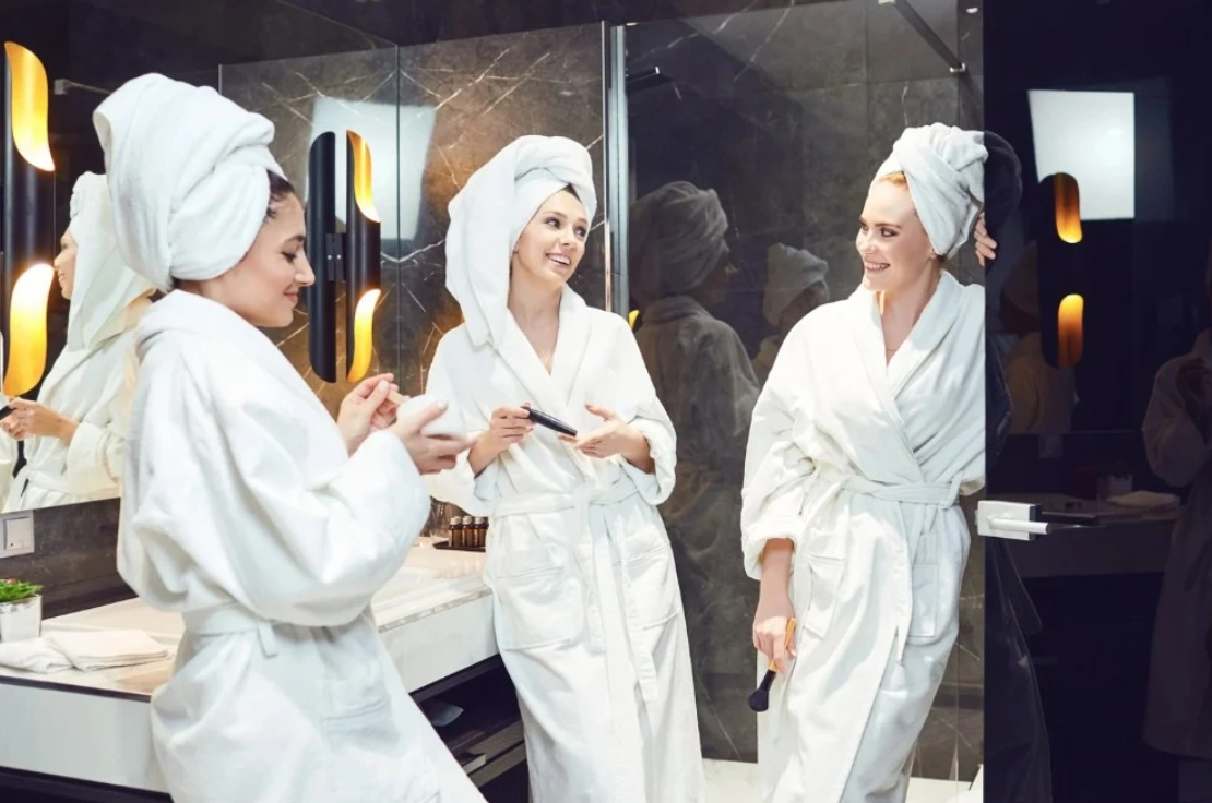 як поєднувати халат і домашній одяг