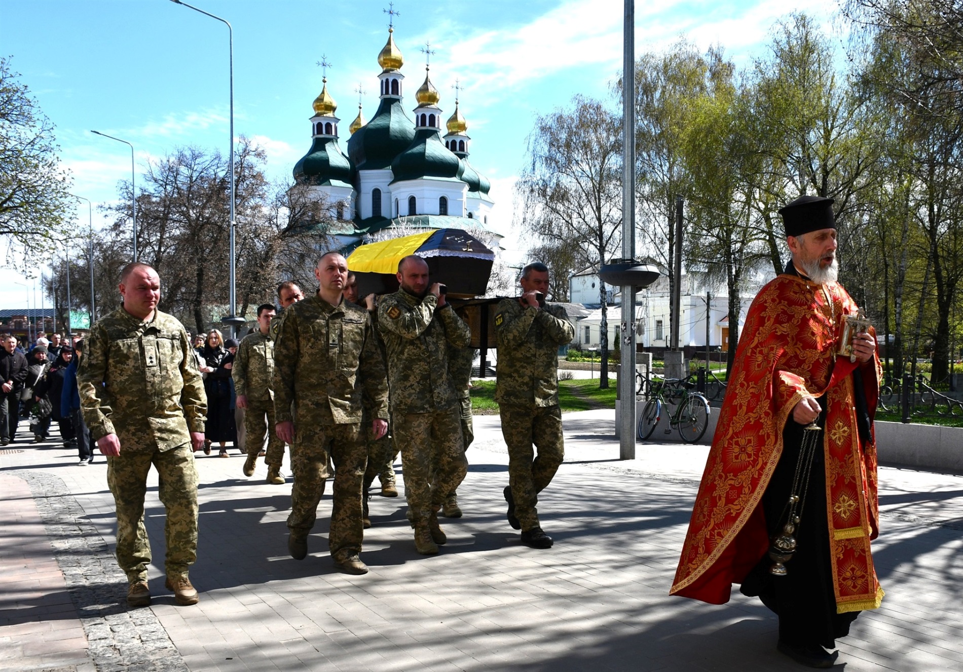 Ніжинська громада попрощалася із загиблим воїном Сергієм Дирдою