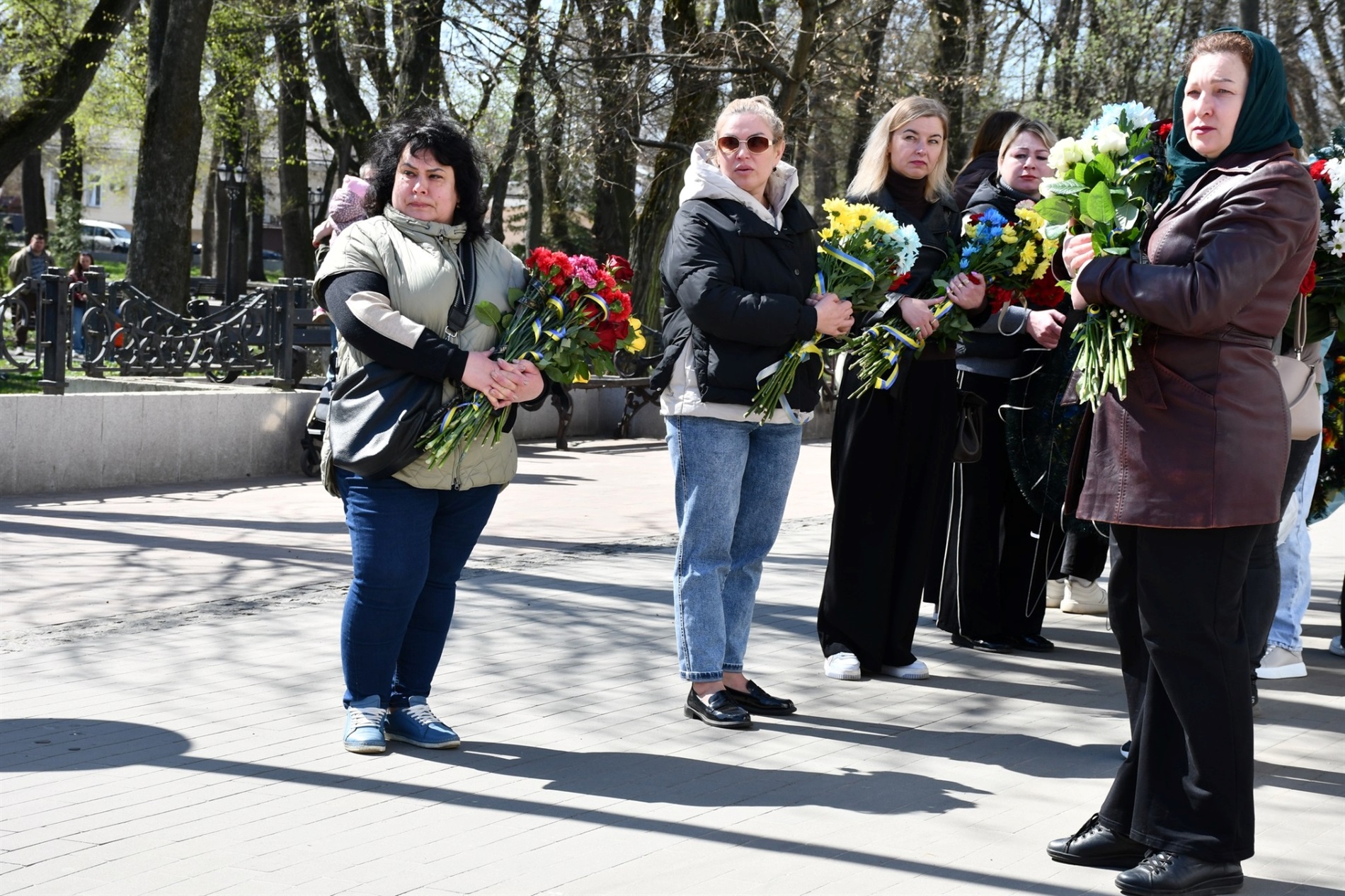 Ніжинська громада попрощалася із загиблим воїном Сергієм Дирдою