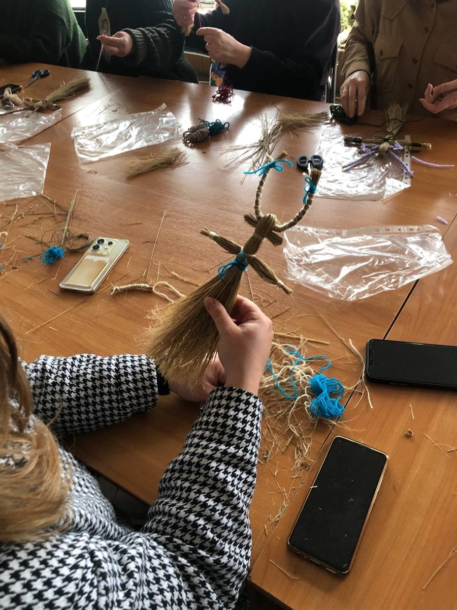 У бібліотеці створювали оберіг своїми руками