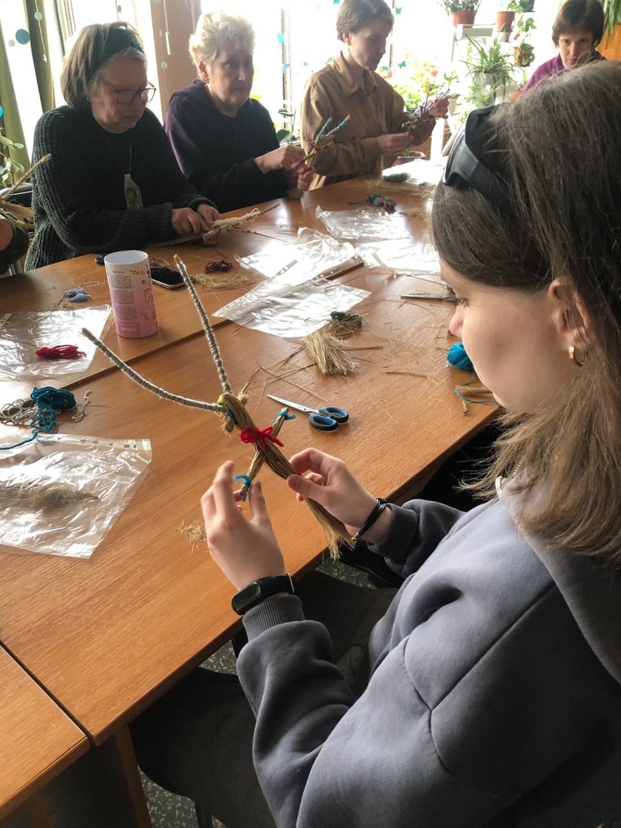 У бібліотеці створювали оберіг своїми руками