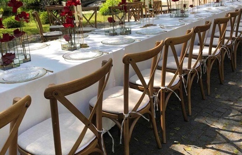 https://rentpro.ua/product-category/furniture-rent/arenda-stulev/