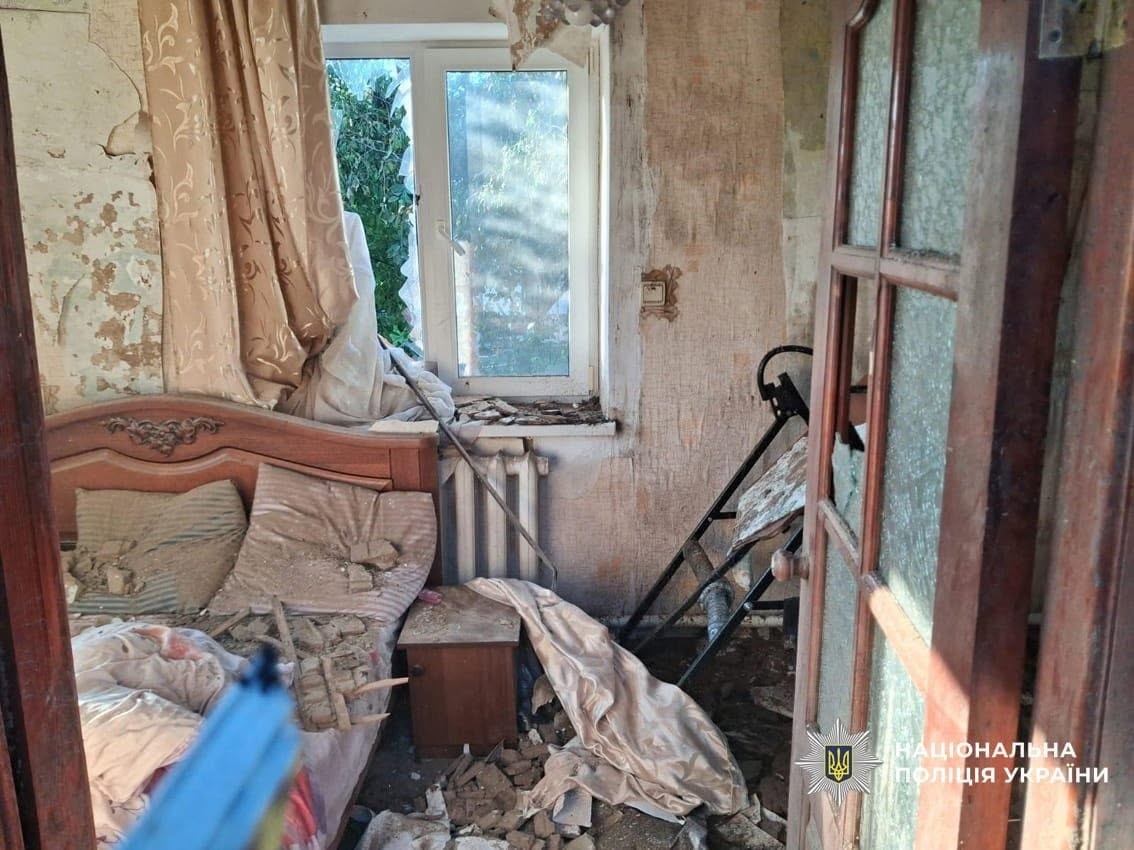 У Ніжинському районі ворожий БпЛА влучив у житловий будинок