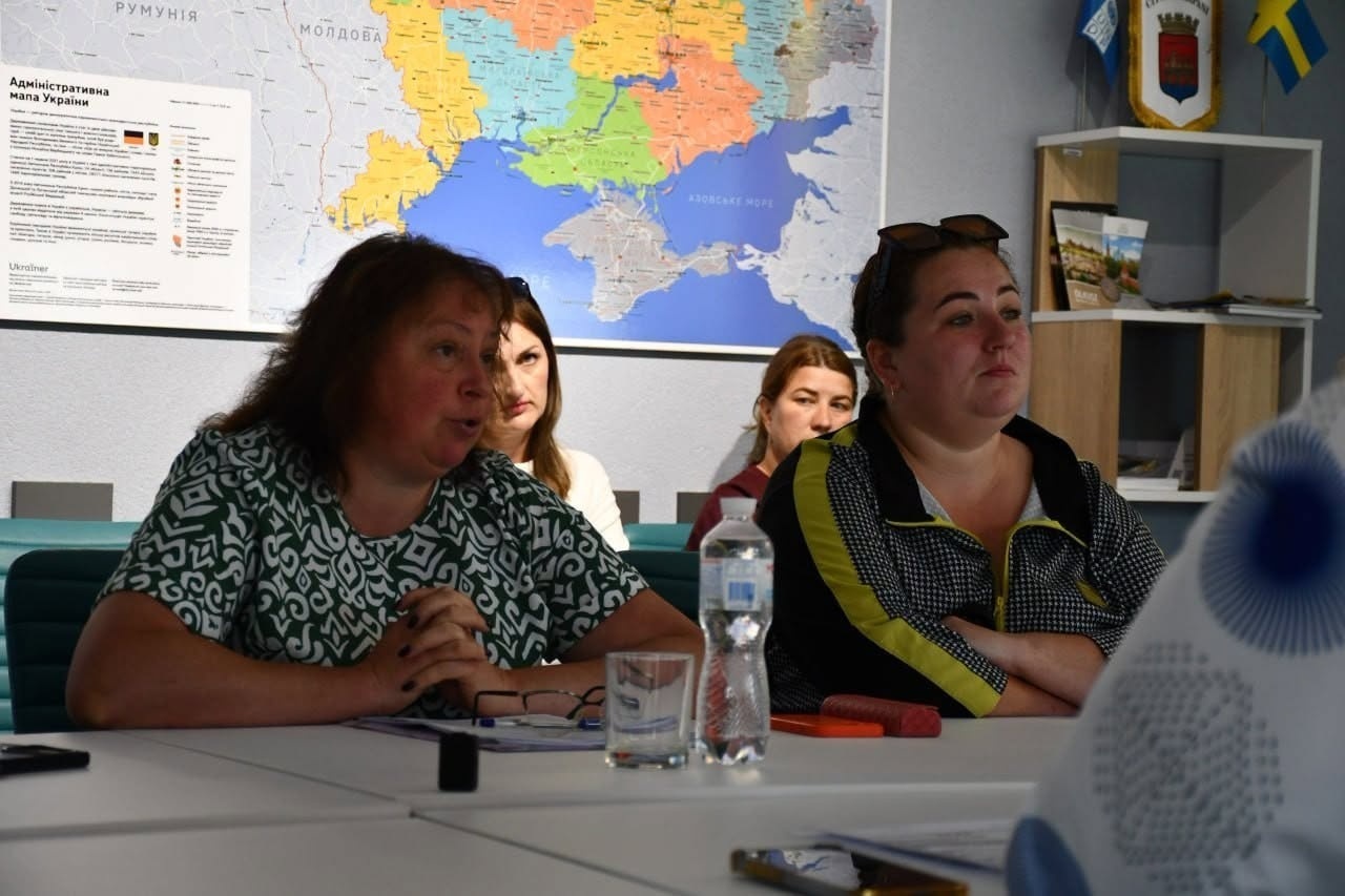 Від освітянських проблем до вирішення соціальних питань та благоустрою...