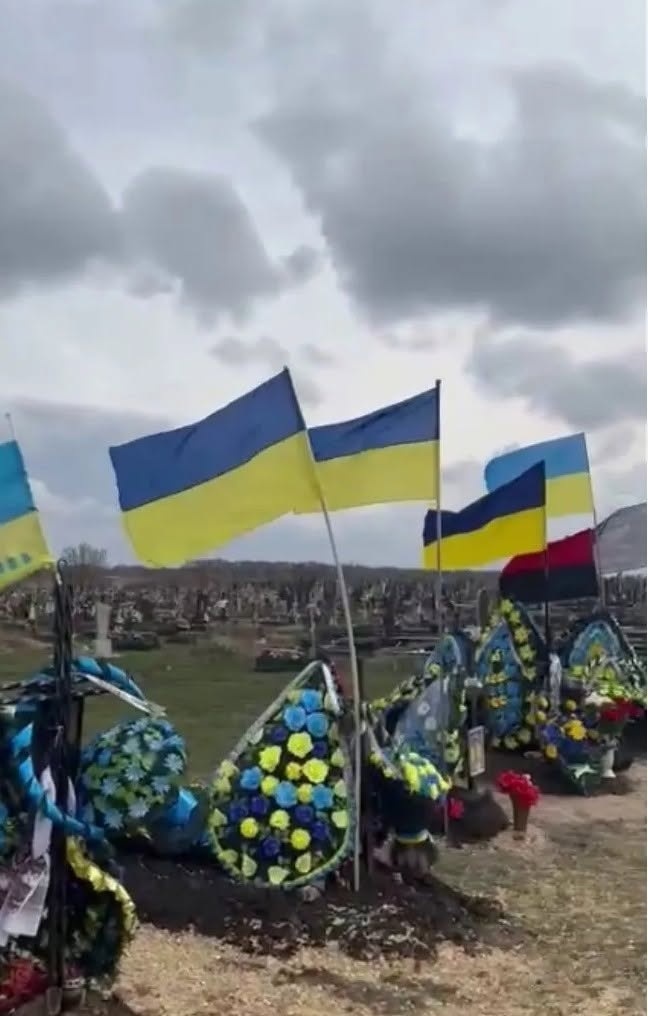 ГІДНІСТЬ ОСТАННЬОЇ ШАНИ: ПРО ПАМ’ЯТЬ, ВДЯЧНІСТЬ ТА ПОВАГУ ДО ЗАГИБЛИХ ЗАХИСНИКІВ