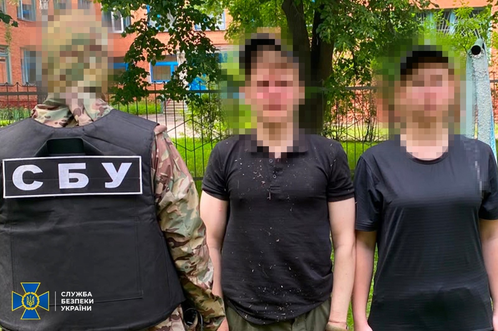 СБУ затримала поплічників рф, які намагалися пустити з рейок вантажний локомотив на Чернігівщині